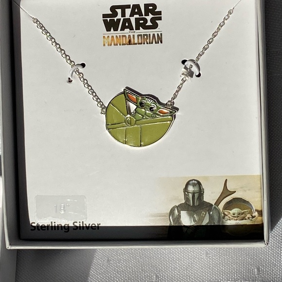 Star Wars The Mandalorian Sterling Silver Necklace 18" - Picture 6 of 11